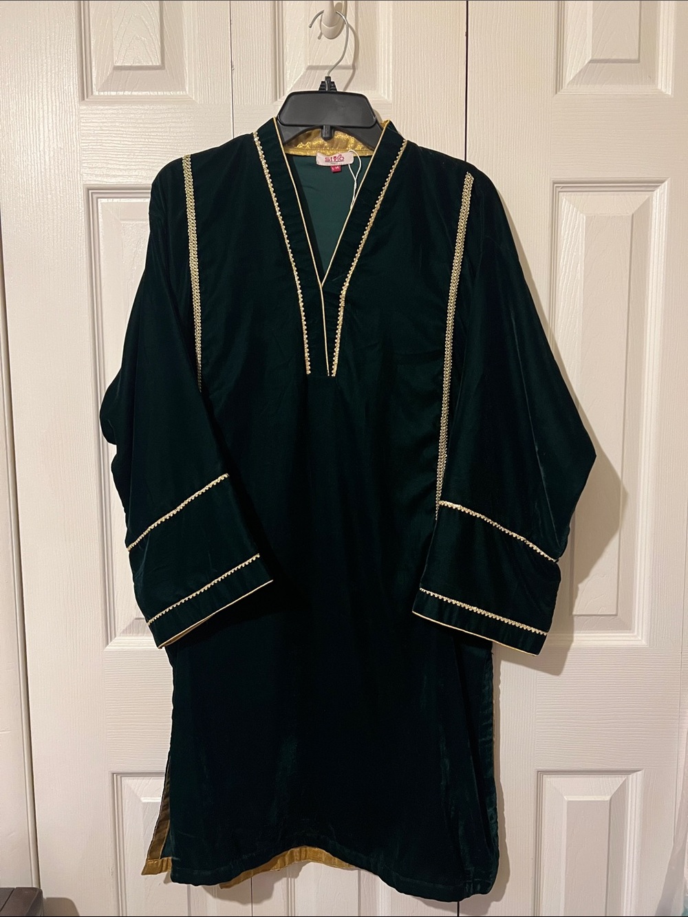 Stylo Brand Forest Green Velvet Kurti Tunic Size Large (44) NWT